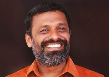പാലക്കാട്ടെ ഹോട്ടലില്‍ നീല ട്രോളി ബാഗ് എത്തിച്ചത് വ്യാജ ഐഡി കാര്‍ഡ് നിര്‍മാണക്കേസിലെ പ്രതി ഫെനി നൈനാനെന്ന് സിപിഎം ജില്ലാ സെക്രട്ടറി…!! തെളിവുകള്‍ പുറത്ത് വിടും