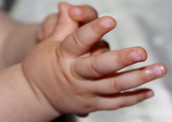 ദാരുണാന്ത്യം: കളിക്കുന്നതിനിടെ കാറിനകത്ത് കുടുങ്ങി ഒരു കുടുംബത്തിലെ നാല് കുട്ടികൾ മരിച്ചു