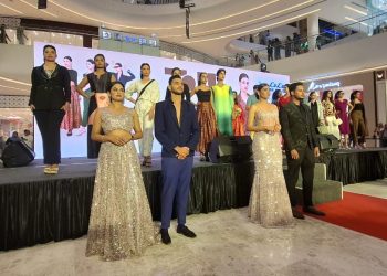 തിരുവനന്തപുരത്തെ ഏറ്റവും പുതിയ ഫാഷൻ ഡെസ്റ്റിനേഷൻ…!!  സെലിബ്രിറ്റി ഫാഷൻ ഡിസൈനർ അനു നോബിയുടെ  ടു യു ഫാഷൻ പ്രീമിയർ ഷോ നടന്നു…