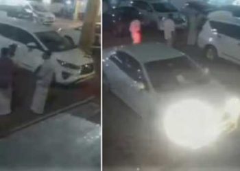 പെട്ടി കാറിൽ കയറി, രാഹുൽ കയറിയില്ല; നീല ട്രോളി ബാ​ഗിൽ തന്റെ വസ്ത്രങ്ങളാണെന്ന രാഹുലിന്റെ വാദം പൊളിയുന്നു, കെപിഎം ഹോട്ടലിൽ നിന്ന് പുറത്ത് പോയത് മറ്റൊരു വാ​ഹനത്തിൽ, സിസിടിവി ദൃശ്യങ്ങൾ പുറത്തുവിട്ട് സിപിഎം