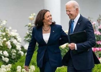 ‘സ്ഥാനമൊഴിയും മുൻപ് ജോ ബൈഡനു ചരിത്രം സൃഷ്ടിക്കാനാവും, കമലയെ പ്രസിഡന്റാക്കുക, വഴി ഞാൻ പറഞ്ഞുതരാം…’