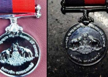 അക്ഷരാഭ്യാസമില്ലാത്ത മെഡൽ; ഭാഷാ ദിനത്തിൽ വിതരണം ചെയ്ത ‘മുഖ്യമന്ത്രയുടെ പോലസ് മെഡൻ’ തിരിച്ചുമേടിക്കാൻ നിർദ്ദേശം നൽകി ഡിജിപി