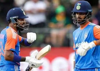 വേണേൽ കണ്ടാസ്വദിച്ചോ, ചേട്ടൻ ഇവൻമാരെ ഇപ്പൊ ശരിയാക്കിത്തരാം, പിന്നെ നടന്നത്… 0 0 0 1B 0 0 0 0 2 4