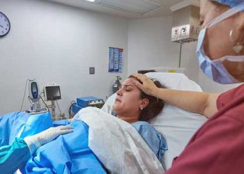 ജനസംഖ്യ കുറയുന്നു, ഉള്ളവരോ വയസൻമാരും; ജനന നിരക്ക് ഉയർത്താനും പ്രസവ വേദന കുറയ്ക്കാനും ‘ചൈനീസ് മോഡൽ’