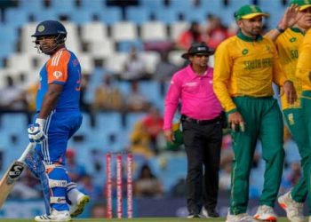 രണ്ട് സെഞ്ചുറി, രണ്ട് ഡക്ക്; ഒരു കലണ്ടർ വർഷത്തിൽ അഞ്ചു 4 തവണ റൺസെടുക്കാതെ പുറത്താകുന്ന ആദ്യ ബാറ്റ്സ്മാനായി സഞ്ജു