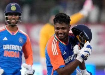 ‘ഞാൻ പറയുന്ന കേട്ട് ഒന്നും തോന്നരുത്, പൊങ്കാലയിടരുത്, പ്ലീസ്…, ദക്ഷിണാഫ്രിക്കയ്ക്കെതിരായ മത്സരത്തിൽ തിലക് വർമയേക്കാൾ കേമൻ സഞ്ജുവായിരുന്നു’