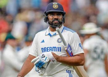 രോഹിത്, കോഹ്ലി, രാഹുൽ.. തുടർച്ചയായി അഞ്ച് വിക്കറ്റ് വീണു..!!! പിടിച്ചു നിൽക്കാനാകാതെ ഇന്ത്യൻ ബാറ്റിങ് നിര..!!! പന്തും റെഡ്ഡിയും കരകയറ്റുമോ..?