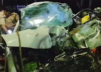 കാർ ഓവർടേക്ക് ചെയ്ത് വരുന്നത് കണ്ടിരുന്നു, പെട്ടെന്ന് സ്പീഡ് കുറച്ച് ബ്രേക്ക് പിടിച്ചെങ്കിലും അപ്പോഴേക്കും ഇടിച്ചുകയറിയിരുന്നു, കാറിന് സ്പീഡ് ഉണ്ടായിരുന്നു എന്നാൽ അമിത വേ​ഗത്തിലായിരുന്നില്ല- കെഎസ്ആർടിസി ഡ്രൈവർ