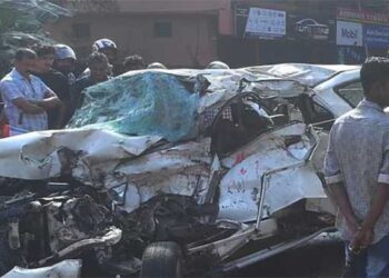 11 പേരിൽ പരുക്കൊന്നും ഇല്ലാതെ അത്ഭുതകരമായി രക്ഷപെട്ടത് ഒരാൾ മാത്രം… മുറിവേറ്റത് മനസ്സിന്… ഒന്നും മിണ്ടാനാകാതെ മാനസികാഘാതത്തിൽ ഷെയ്ൻ… ഡോക്ടർമാരുടെ നിരീക്ഷണത്തിൽ…