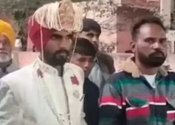 സോഷ്യൽ മീഡിയ വഴി മൂന്നുവർഷത്തെ പരിചയം, വിവാഹം കഴിക്കാൻ യുവാവ് ദുബായിൽ നിന്ന് ഫ്ളൈറ്റ് പിടിച്ച് നാട്ടിലെത്തി, ടാക്സിയിൽ 150 ബന്ധുക്കളേയും കൂട്ടി വിവാഹ പന്തലിലെത്തിയപ്പോൾ വധുവുമില്ല, പന്തലുമില്ല, 50,000 രൂപ അടിച്ചുമാറ്റിയതായും വരൻ