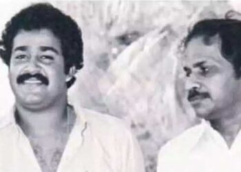 മഴ തോർന്നപോലെയുള്ള ഏകാന്തതായാണ് ഇപ്പോൾ എന്റെ മനസിൽ. ആർത്തിയോടെ ഞാൻ വായിച്ച പുസ്തകങ്ങളിൽ നിന്ന്, അഭിനയിച്ച് മതിവരാഞ്ഞിട്ട് വീണ്ടും വീണ്ടും വായിച്ച തിരക്കഥകളിൽ നിന്ന്, അരങ്ങിൽ നിന്നിറങ്ങിയിട്ടും ഹൃദയത്തിൽ തന്നെ തങ്ങി നിന്ന കഥാപാത്രങ്ങളിൽ നിന്ന് ഒക്കെ എന്റെ എംടി സാർ പോയല്ലോ- മോഹൻലാൽ