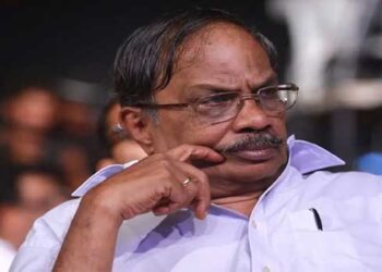 എംടി വാസുദേവൻ നായരുടെ ആരോഗ്യനില അതീവ ഗുരുതരം, ഹൃദയസ്തംഭനം ഉണ്ടായതായി മെഡിക്കൽ ബുള്ളറ്റിൻ, അവയവങ്ങളുടെ പ്രവർത്തനങ്ങളും മോശമായതായി ഡോക്ടർമാർ