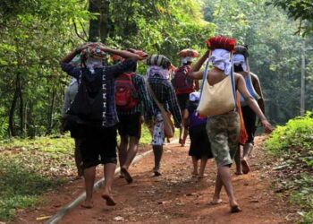 കനത്ത മൂടല്‍മഞ്ഞും മഴയും, സത്രം-പുല്ലുമേട് കാനനപാത താല്‍ക്കാലികമായി അടച്ചു, സത്രത്തില്‍ എത്തുന്നവരെ കെഎസ്ആര്‍ടിസിയിൽ പമ്പയിലെത്തിക്കാൻ നടപടി