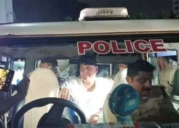 ബോബിയെ കാത്ത് ജയിലിന് മുന്നിൽ ആരാധകരുടെ കൂട്ടം…!!! ബോഡി ഷെയ്‌മിങ് സമൂഹത്തിന് സ്വീകാര്യല്ല…!!! ഒരു സ്ത്രീയെ അവരുടെ രൂപം നോക്കി വിലയിരുത്തിയാൽ അത് നിർവചിക്കുന്നത്…