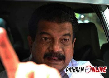 കക്കാനും കൊല്ലാനും പോയതല്ല…!!! പി ശശിയും അജിത് കുമാറും നടത്തിയ ഗൂഢാലോചന…!! പിണറായിക്ക് അധികാരം അഹങ്കാരമായി മാറുകയാണ്…..  അവര്‍ ചെയ്യുന്നതൊക്കെ ചെയ്യട്ടെ എന്നും അൻവർ…