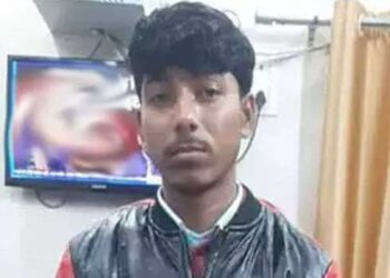 പരിചയപ്പെട്ടത് കോവിഡ് കാലത്ത്… വരുമാനത്തിലേറിയ പങ്കും വിവാഹിതയായ കാമുകിക്കായി ചിലവാക്കി, കുവൈറ്റിലുള്ള ജോലിയുപേക്ഷിച്ചു, വിലയേറിയ സമ്മാനങ്ങൾ വാങ്ങി നൽകി, തന്നെ അവ​ഗണിച്ച യുവതിയേയും മകളേയും കഴുത്തറുത്ത് കൊലപ്പെടുത്തി, അന്വേഷണം വഴി തെറ്റിക്കാൻ ശ്രമം- യുവാവ് അറസ്റ്റിൽ