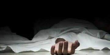 മൂന്നുമാസം പ്രായമുള്ള കുഞ്ഞിനെ ബക്കറ്റിലെ വെള്ളത്തിൽ മുക്കിക്കൊന്ന ശേഷം അമ്മ ആത്മഹത്യ ചെയ്തു, മരണത്തിനു പിന്നിൽ കാഴ്ചപരിമിതിയെന്ന് കുറിപ്പ്