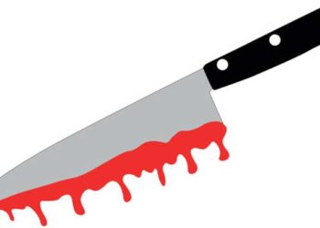 കേരളം ഇതെങ്ങോട്ട്… ?? സ്കൂൾ ബസ്സിലും കത്തിക്കുത്ത്…!!! ഒമ്പതാം ക്ലാസുകാരനെ പ്ലസ് വൺ വിദ്യാർത്ഥി കുത്തി…