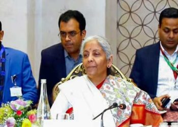 കേന്ദ്ര ബജറ്റ് ആര് അവതരിപ്പിക്കും…? തുടർച്ചയായി എട്ട് കേന്ദ്ര ബജറ്റുകൾ അവതരിപ്പിക്കുന്ന ആദ്യ ധനമന്ത്രിയാകുമോ നിർമ്മല സീതാരാമൻ .. ? പ്രധാനമന്ത്രിമാർ ബജറ്റ് അവതരിപ്പിച്ച ചരിത്രവുമുണ്ട് ഇന്ത്യയ്ക്ക്… ബജറ്റ് അവതരണത്തിലുണ്ടായ മാറ്റങ്ങൾ…!! മോദി 3.0 ബജറ്റ് സുപ്രധാനം…