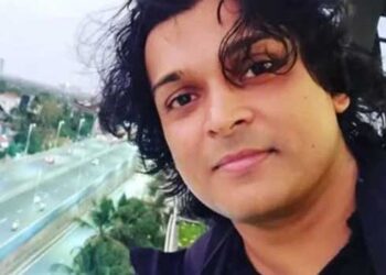 “ഹണി റോസ് വിമർശനത്തിനു അതീതയല്ല, അതിനാലാണ് താൻ വിമർശിച്ചത്”- രാഹുൽ ഈശ്വർ കോടതിയിൽ, അറസ്റ്റ് തടയാതെ ഹൈക്കോടതി, പോലീസിനോട് നിലപാട് തേടി