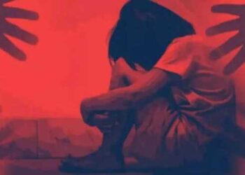 പതിനേഴുകാരി പീഡനത്തിനിരയായത് ഏഴാം ക്ലാസ് മുതൽ, പ്രതികൾ അകന്ന ബന്ധുവും സമൂഹമാധ്യമങ്ങൾ വഴി പരിചയപ്പെട്ട സുഹൃത്തുക്കളും, നാലുപേർ അറസ്റ്റിൽ, മൊത്തം പത്തുപേർ പ്രതികളെന്ന് പോലീസ്, പീഡനവിവരം പുറത്തറിഞ്ഞത് കൗൺസിലിങ്ങിനിടെ