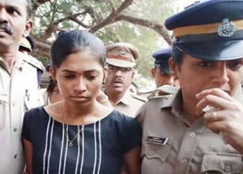 കാമുകനൊപ്പം ജീവിക്കാൻ ഒന്നര വയസുള്ള കുഞ്ഞിനെ കരിങ്കൽ ഭിത്തിയിലടിച്ച് കൊലപ്പെടുത്തിയ സംഭവം; യുവതി വിഷം കഴി‍ച്ച നിലയിൽ, ആത്മഹത്യശ്രമം കേസിൽ ഇന്ന് വിചാരണ ആരംഭിക്കാനിരിക്കെ