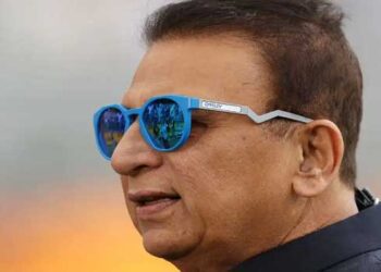 “സഞ്ജു മത്സരിച്ചത് തന്നേക്കാൾ ​ഗെയിം ചേഞ്ചറായ റിഷബ് പന്തിനോട്, പന്ത് ഒരു ഇടങ്കയ്യൻ ബാറ്ററാണ്. ഒരുപക്ഷേ സഞ്ജുവിനെക്കാൾ മികച്ച വിക്കറ്റ് കീപ്പർ”… ചാമ്പ്യൻസ് ട്രോഫി ടീമിൽ ഉൾപെടുത്താത്തതിൽ വിശദീകരണവുമായി സുനിൽ ഗാവസ്‌കർ…