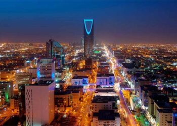 സൗദിയിലെ ഹോട്ടൽ മുറിയിൽ അനാശാസ്യം: വനിതകൾ ഉൾപ്പെടെ മൂന്ന് പ്രവാസികൾ അറസ്റ്റിൽ… ഒരാഴ്ചകൊണ്ട് മൂന്ന് കേസ്….