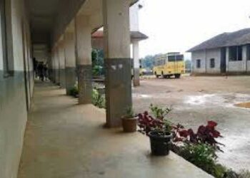 കണ്ണൂരില്‍ സെല്ലോടേപ്പ് കൊണ്ട് പൊതിഞ്ഞ പന്തുപോലത്തെ വസ്തു തട്ടിക്കളിക്കുന്നതിനിടെ പൊട്ടിത്തെറിച്ചു; പ്ലസ് വണ്‍ വിദ്യാര്‍ഥിക്ക് പരിക്ക്