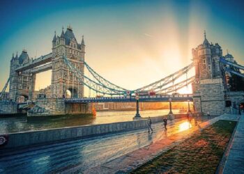 ഇന്ത്യന്‍ റെസ്റ്റോറന്‍റുകളിലും കടകളിലും വ്യാപകപരിശോധന, അനധികൃത കുടിയേറ്റം നിയന്ത്രിക്കാന്‍ അമേരിക്കയുടെ പാത പിന്തുടര്‍ന്ന് യുകെയും…. നടക്കാൻ പോകുന്നത് ചരിത്രത്തിലെ ഏറ്റവും വലിയ നാടുകടത്തൽ….