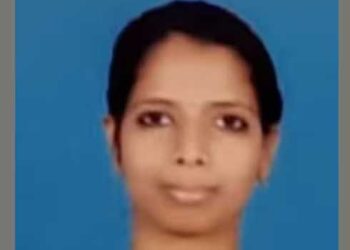 അഞ്ച് വർഷത്തേക്കു ശമ്പളമോ മറ്റു ആനുകൂല്യങ്ങളോ വേണ്ടെന്ന് കോർപ്പറേറ്റ് മാനേജർ എഴുതി വാങ്ങി? ശമ്പള കുടിശിക കിട്ടാത്ത മനോവിഷമത്തിൽ അധ്യാപിക ആത്മഹത്യ ചെയ്തു