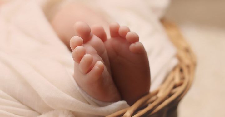 മുലപ്പാല് തൊണ്ടയില് തിങ്ങി 48 ദിവസം പ്രായമുള്ള കുഞ്ഞ് മരിച്ചു