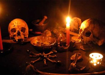 മുഖ്യമന്ത്രിയുടെ അനുയായികൾ മന്ത്രവാദം നടത്തിയെന്ന് പരാതി…!!!  ശ്രീരമാസേന നേതാവിൻ്റെ ഫോണിൽ മൃഗബല കണ്ടെത്തിയതിൻ്റെ പിന്നാലെയാണ് പരാതി…