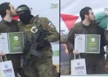 മോചിതനായ ശേഷം ഹമാസ് അംഗങ്ങളുടെ നെറ്റിയിൽ പുഞ്ചിരിയോടെ ചുംബിച്ച് ഇസ്രയേലി ബന്ദി..!! സാമൂഹിക മാധ്യമങ്ങളില്‍ വൈറലായി ദൃശ്യങ്ങൾ…