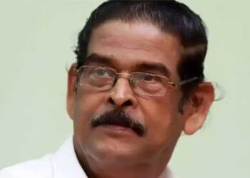 ഉയർന്ന ശമ്പളമുള്ള ഹൈക്കോടതി പ്ലീഡർമാരുടെ ശമ്പളവും ആനുകൂല്യങ്ങളും നല്ലതുപോലെ വർദ്ധിപ്പിച്ചു പക്ഷേ ആശാവർക്കർമാർക്ക് പുലയാട്ട്, ഇത് ഇടതുപക്ഷത്തിന് ഭൂഷണമല്ല- കെകെ ശിവരാമൻ