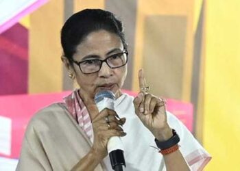 ഒന്നിച്ച് നിന്നില്ലെങ്കിൽ ഇന്ത്യാ മുന്നണിക്ക് ബിജെപിയെ തകർക്കാവില്ല, ബംഗാളിൽ നിയമസഭാ തെരഞ്ഞെടുപ്പിൽ കോൺഗ്രസിനോട് കൂട്ടുകൂടാനില്ല, ജയിക്കാൻ ഞങ്ങൾ ഒറ്റക്ക് മതി, മൂന്നിൽ രണ്ട് ഭൂരിപക്ഷത്തിൽ തൃണമൂൽ വീണ്ടും അധികാരത്തിലെത്തും-  മമത ബാനർജി