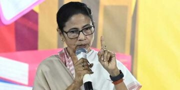 ഒന്നിച്ച് നിന്നില്ലെങ്കിൽ ഇന്ത്യാ മുന്നണിക്ക് ബിജെപിയെ തകർക്കാവില്ല, ബംഗാളിൽ നിയമസഭാ തെരഞ്ഞെടുപ്പിൽ കോൺഗ്രസിനോട് കൂട്ടുകൂടാനില്ല, ജയിക്കാൻ ഞങ്ങൾ ഒറ്റക്ക് മതി, മൂന്നിൽ രണ്ട് ഭൂരിപക്ഷത്തിൽ തൃണമൂൽ വീണ്ടും അധികാരത്തിലെത്തും- മമത ബാനർജി