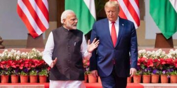 ‘സായിപ്പിനെ കണ്ടപ്പോൾ കവാത്ത് മറന്നു’… കൈകാലുകൾ ബന്ധിച്ച് ഇന്ത്യയിലെത്തിച്ചവർക്കു വേണ്ടി ചോദ്യം ഒന്നുമില്ല… ‘ഇന്ത്യയിലെ ചെറുപ്പക്കാരും പാവങ്ങളും ദരിദ്രരുമായ ജനങ്ങൾ കുടിയേറ്റത്തിൽ വഞ്ചിതരാണ്…  ഇന്ത്യയ്ക്കു തഹാവൂർ റാണയെ കൈമാറാൻ തീരുമാനിച്ചതിൽ ട്രംപിനോടു നന്ദി പറയുന്നു- മോദി