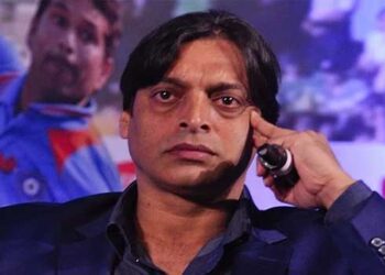 എന്തിനാണ് എപ്പോഴും കോലിയുമായി ബാബർ അസമിനെ താരതമ്യം ചെയ്യുന്നത്? ബാബർ ​ഗജഫ്രോഡ്- ഷൊയിബ് അക്തർ