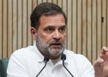 ‘ജനസംഖ്യയേക്കാള്‍ കൂടുതല്‍ വോട്ടര്‍മാര്‍’: മഹാരാഷ്ട്ര തെരഞ്ഞെടുപ്പില്‍ രൂക്ഷവിമര്‍ശനവുമായി രാഹുല്‍ ഗാന്ധി