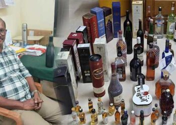 ദുട്ടുമാത്രമായി ഇങ്ങോട്ടു പോരണ്ട!! ഒരൊപ്പിന് ഒരു കുപ്പി അതാണ് ജേഴ്സണിന്റെ ശീലം, റെയ്ഡിനെത്തിയ വിജിലൻസ് ഒന്നു ഞെട്ടി… ഇന്നലെയും ഇന്നുമായി എണ്ണിത്തീർത്തത് വിവിധ നിറത്തിലും സൈസിലും ബ്രാൻഡിലുമുള്ള 74 കുപ്പികൾ… പദ്ധതി നടപ്പാക്കാൻ ഏജെന്റുമാർ