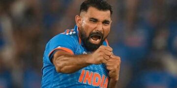 ഷമിയുടെ വിക്കറ്റ് വേട്ട തുടങ്ങി, ബംഗ്ലദേശിനെതിരെ അഞ്ച് വിക്കറ്റ്, ഇന്ത്യയ്ക്ക് നാലു വിക്കറ്റ് നഷ്ടം