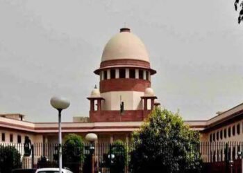 രാഷ്ട്രീയ പാർട്ടികൾ തിരഞ്ഞെടുപ്പ് സമയത്ത് നൽകുന്ന വാ​ഗ്ദാനങ്ങൾ ജനങ്ങളെ മടിയൻമാരാക്കും, റേഷനും പണവും ഉൾപ്പെടെ സൗജന്യമായി ലഭിക്കുന്നതോടെ ജോലിക്കു പോകാനുള്ള താത്പര്യവും നഷ്ടമാകും- സുപ്രിം കോടതി