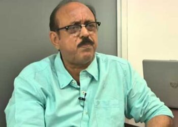 ആന്റണി സിനിമ കണ്ടു തുടങ്ങുമ്പോൾ സിനിമ നിർമിച്ച ആളാണ് ഞാൻ… ഞാൻ ഒരു മണ്ടനല്ല, സമരം തീരുമാനിച്ചത് ഒറ്റയ്ക്കല്ല, എമ്പുരാന്റെ ബജറ്റിനെ കുറിച്ചു പറഞ്ഞത് ബന്ധപ്പെട്ടവർ അറിയിച്ച കാര്യംമാത്രം-സുരേഷ്കുമാർ