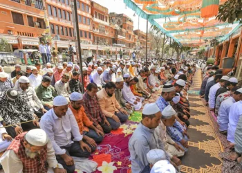 ഈദുൽ ഫിത്തർ അവധി റദ്ദാക്കി ഹരിയാന , ബിജെപി സർക്കാർ  വിവേചനം കാണിക്കുന്നെന്ന് പ്രതിപക്ഷ പാർട്ടികൾ,  പ്രതിഷേധം ശക്തം