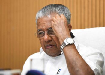 മൂന്നാം വട്ടവും  ഇടത് മുന്നണി അധികാരത്തിലെത്തും, അത് തടയാൻ ചില മാധ്യമങ്ങൾ  അധാർമിക പ്രവർത്തനങ്ങൾ നടത്തുന്നു, .മാധ്യമരംഗം കോർപറേറ്റുകളുടെ കൈ പിടിയിലെന്ന് മുഖ്യമന്ത്രി