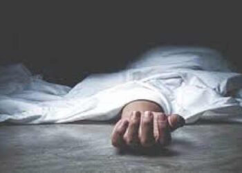 ഭര്‍ത്താവിനെയും മൂന്ന് മക്കളെയും ഉപേക്ഷിച്ച് അവിവാഹതനായ യുവാവിനൊപ്പം പോയി; പിന്നാലെ ആലപ്പുഴയില്‍ യുവാവും യുവതിയും ട്രെയിന്‍ തട്ടി മരിച്ചു