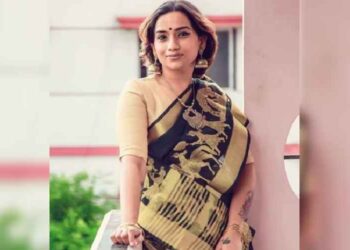 അമ്മയുടേത് ആത്മഹത്യാശ്രമമല്ല, ഉറക്കക്കുറവിനെ തുടര്‍ന്ന് ഡോക്ടര്‍ നിര്‍ദേശിച്ച് കഴിച്ച മരുന്നാണ്, അല്‍പം ഓവര്‍ ഡോസായി പോയി മകളുടെ പ്രതികരണം