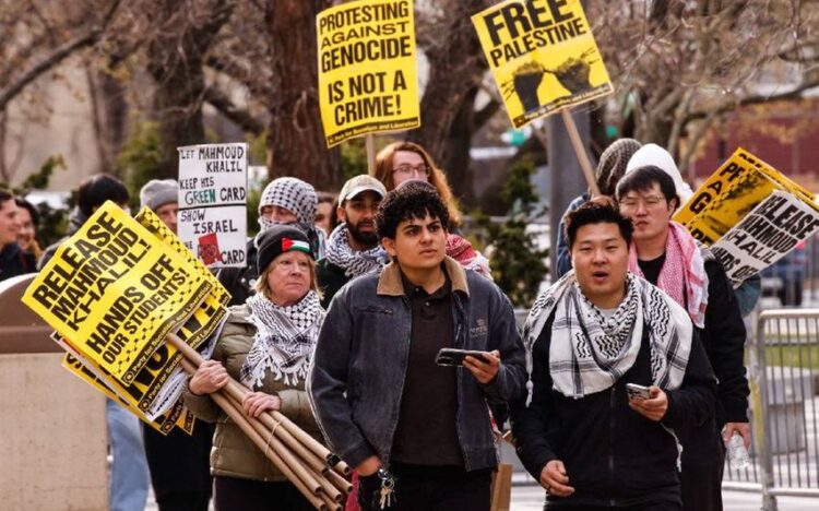 യുഎസ് അനുവദിച്ചിട്ടുള്ള സ്റ്റുഡന്റ് വിസ റദ്ദാക്കിയെന്നും എത്രയും പെട്ടെന്ന് രാജ്യം വിടണമെന്നുമുള്ള ആവശ്യവുമായി യുഎസ് ഭരണകുടം ; ഇന്ത്യയില്‍ നിന്നുള്ള വിദ്യര്‍ത്ഥികള്‍ക്കെതിരയും നടപടി