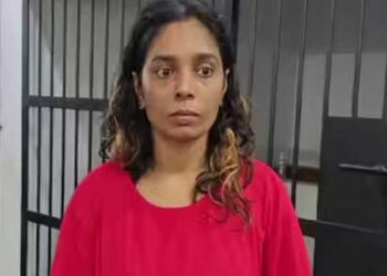 കാർ നീണ്ടകര പാലത്തിലിട്ട് തടയാൻ ശ്രമം, നിർത്താതെ വെടിച്ചില്ലുപോലെ പാഞ്ഞ യുവതിയേയും കാറും വളഞ്ഞിട്ട് പിടികൂടി പോലീസ്, 34 കാരിയെ എംഡിഎംഎയുമായി പൊക്കി… നീക്കം പോലീസിനു കിട്ടിയ രഹസ്യവിവരത്തിന്റെ അടിസ്ഥാനത്തിൽ